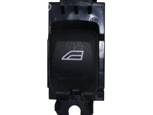 Højre fortil elrude kontakt Højre fortil elrude kontakt VOLVO V40 Hatchback (525) D2 (120 hp) 35789884 35789884