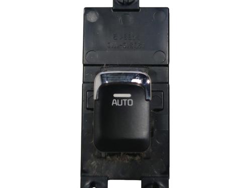 Used Right front window switch Right front window switch KIA CEE'D (JD) 1.0 T-GDI (120 hp) 34547231 34547231