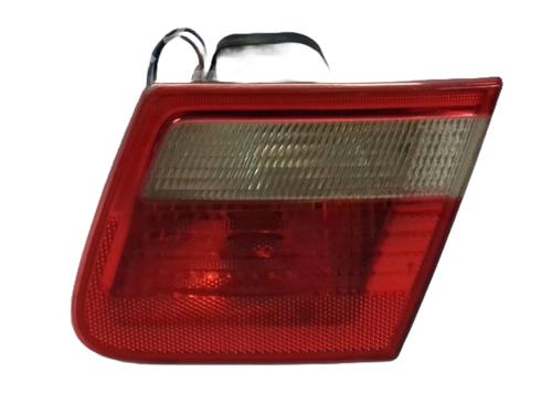 Used Right taillight BMW 3 Touring (E46) 318 i (118 hp) 18535611