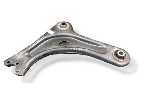 Used Left front suspension arm Left front suspension arm PEUGEOT 208 I (CA_, CC_) 1.2 PureTech 82 (82 hp) 33405546 33405546