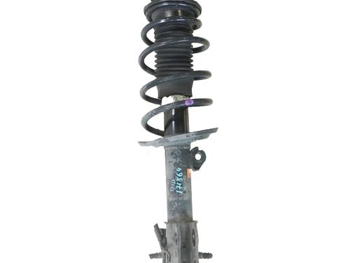 Used Right front shock absorber TOYOTA YARIS (_P13_) 1.4 D (NLP130_, NLP130) (90 hp) 26174747
