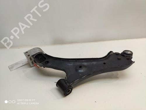 Used Right front suspension arm OPEL ANTARA A (L07) 2.0 CDTI 4x4 (150 hp) 14915223