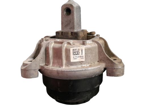 Used Engine mount Engine mount BMW 5 (F10) 528 i (258 hp) 34545996 34545996