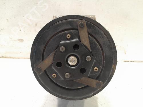 Used AC compressor AC compressor RENAULT MEGANE II (BM0/1_, CM0/1_) 1.9 dCi (BM0G, CM0G) (120 hp) 35731820 35731820