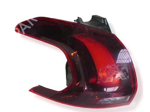 Used Left taillight Left taillight PEUGEOT 2008 I (CU_) 1.2 THP 110 / PureTech 110 (110 hp) 33406659 33406659