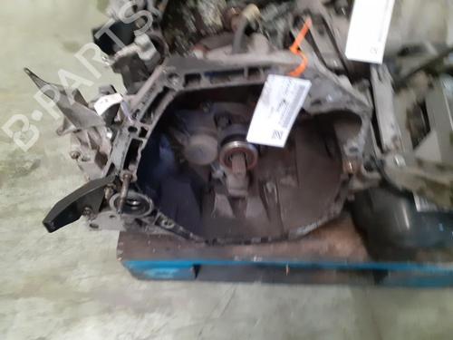 Used Gearbox RENAULT SCÉNIC II (JM0/1_) [2003-2010]  18701153