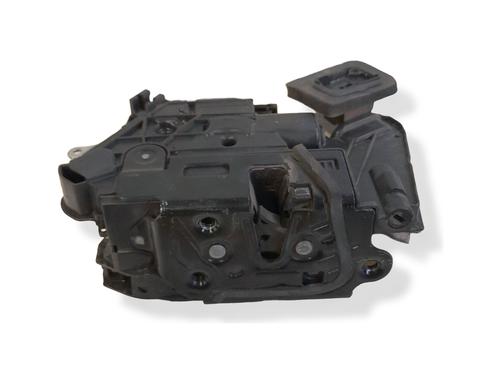 front-right-lock-vw-golf-vii-5g1-bq1-be1-be2-2012-2013-2014-2015-2016-2017-2018-2019-2020-2021-34466956 main image