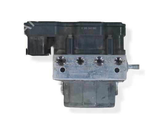ABS Bremseaggregat DACIA SANDERO II 1.5 dCi 75 / Blue dCi 75 (B8JW, B8M4, B8AH, B8M7, B8M6) (75 hp) 21769242
