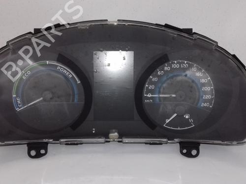 instrument-cluster-toyota-auris-estate-_e18_-2013-2014-2015-2016-2017-2018-34483286 main image