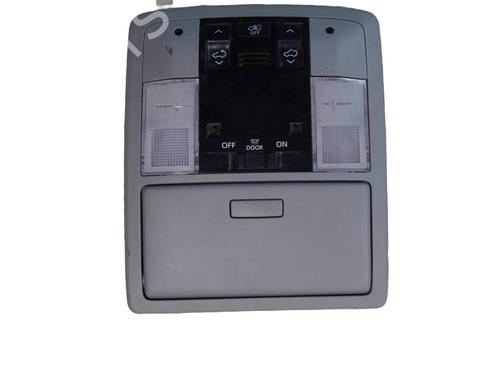 Plafonier Plafonier TOYOTA LAND CRUISER PRADO (_J15_) 2.8 D-4D (GDJ155, GDJ150) (204 hp) 34464647 34464647