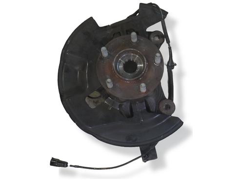 Used Left front steering knuckle Left front steering knuckle MAZDA CX-3 (DK) 2.0 SKYACTIV-G (121 hp) 33406778 33406778
