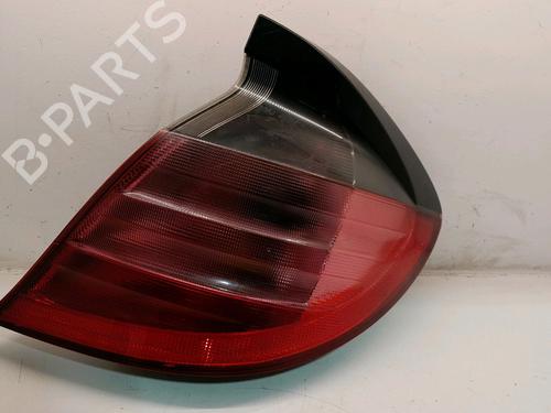 Used Right taillight MERCEDES-BENZ C-CLASS T-Model (S203) C 200 CDI (203.204) (116 hp) 17699656