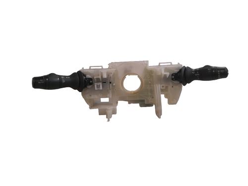 Used Switch Switch RENAULT MEGANE III Hatchback (BZ0/1_, B3_) 1.5 dCi (BZ1G, BZ1W, BZ0R) (95 hp) 34548469 34548469