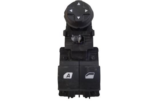 Used Left front window switch Left front window switch PEUGEOT 208 I (CA_, CC_) 1.2 VTI 82 (82 hp) 34468601 34468601