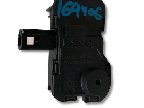 Used Fuel door actuator Fuel door actuator SEAT LEON ST (5F8) 1.6 TDI (115 hp) 34467713 34467713