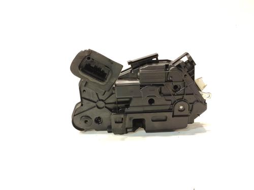 Front left lock VW GOLF VI (5K1) 1.6 TDI | BP14464797C98 