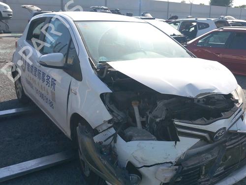 Used Parts TOYOTA YARIS (_P13_)  1.5 Hybrid (NHP130_)  4472574