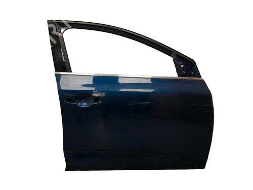 right-front-door-renault-megane-iv-grandtour-k9amn_-2016-33409135 main image