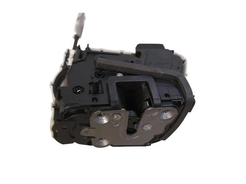 rear-right-lock-mg-mg-zs-suv-azs1-2017-34551980 main image