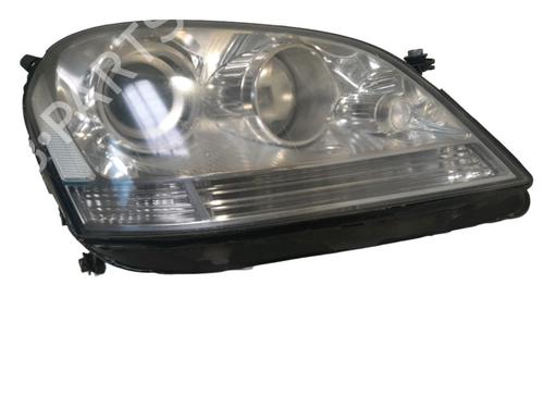 Used Right headlight Right headlight MERCEDES-BENZ M-CLASS (W164) ML 280 CDI 4-matic (164.120) (190 hp) 33979931 33979931