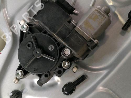 Used Rear left window mechanism Rear left window mechanism HYUNDAI i30 (FD) 1.6 CRDi (116 hp) 34491282 34491282