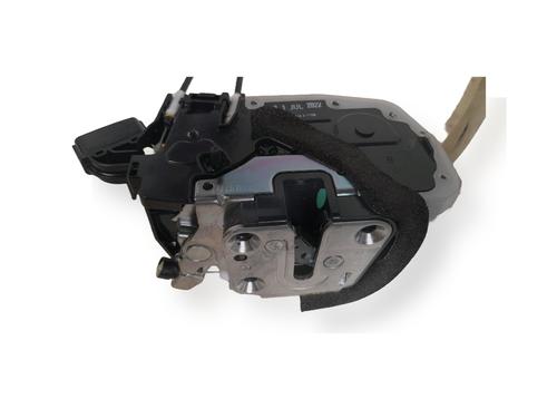 Vergrendeling rechts achter NISSAN LEAF (ZE1) Electric (150 hp) 27208379
