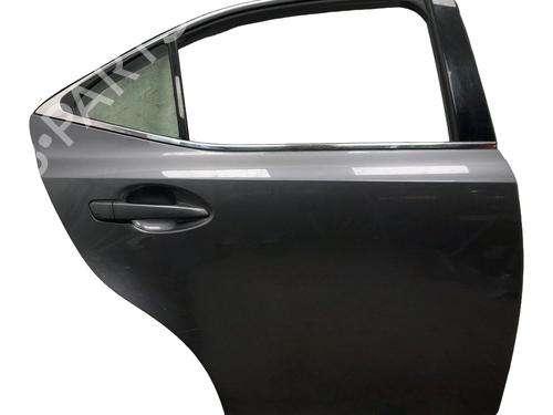 Puerta trasera derecha Puerta trasera derecha 38180644 38180644