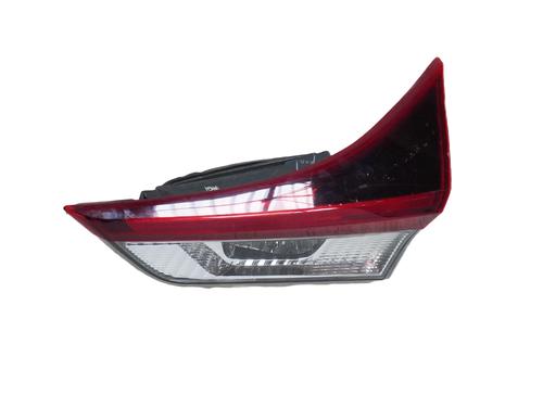 Used Right tailgate light Right tailgate light TOYOTA AURIS (_E18_) 1.8 Hybrid (ZWE186_, ZWE186R) (136 hp) 33404639 33404639