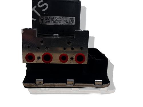 Used Control unit SEAT LEON ST (5F8) 1.4 TSI (150 hp) 23043989