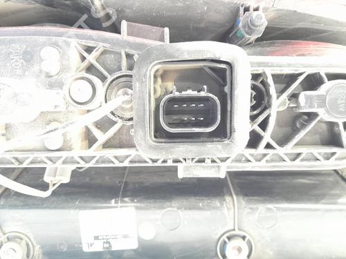 right-taillight-fiat-doblo-cargo-263_-2010-34447132 main image