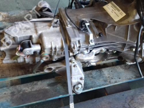 Gearbox AUDI A4 B6 (8E2) 2.5 TDI | BP24667317M3 