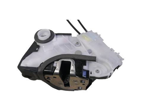 front-left-lock-toyota-yaris-_p21_-_pa1_-_ph1_-2020-34550528 main image