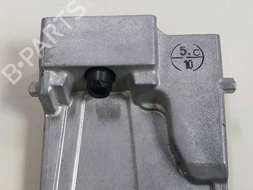 Used Other Other TOYOTA COROLLA Saloon (_E21_) 1.8 VVTi Hybrid (ZWE211) (122 hp) 33404426 33404426