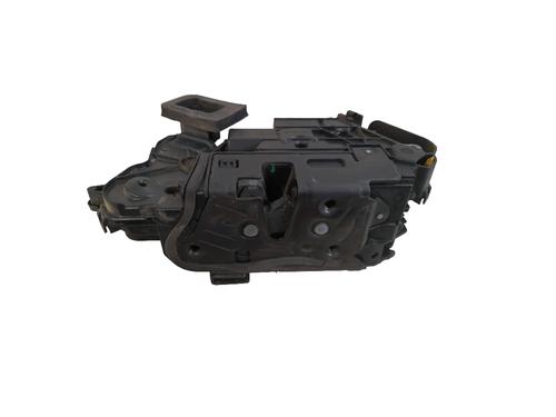 front-left-lock-vw-golf-sportsvan-vii-am1-an1-2014-2015-2016-2017-2018-2019-2020-34546889 main image