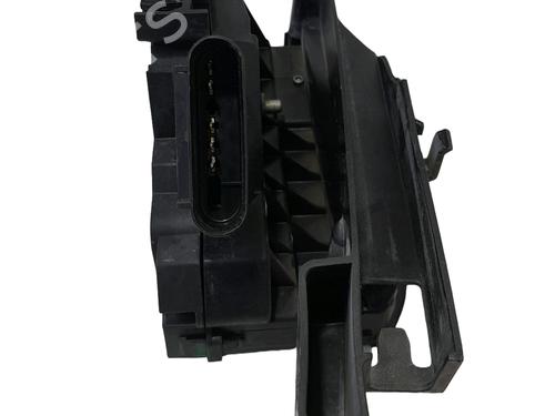 Front left lock FORD KUGA II (DM2) | BP34467498C98 - Image 4
