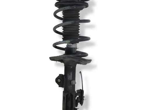 Used Left front shock absorber Left front shock absorber TOYOTA AURIS (_E15_) 1.4 D-4D (NDE150_, NDE150R) (90 hp) 33406099 33406099