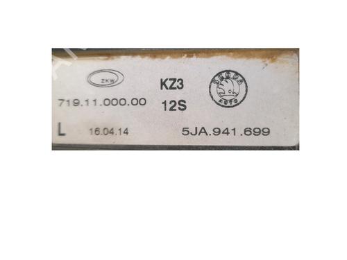 Left front fog light SKODA RAPID Spaceback (NH1) 1.6 TDI | BP37268743C30 - Image 3