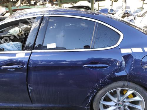 rear-left-lock-alfa-romeo-giulia-952_-2015-34486429 main image