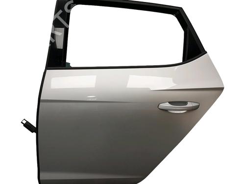 left-rear-door-seat-leon-st-5f8-2012-2013-2014-2015-2016-2017-2018-2019-2020-34494582 main image