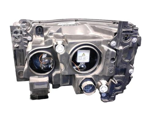 Right headlight LAND ROVER RANGE ROVER SPORT I (L320) 3.6 D 4x4 | BP20666923C29 