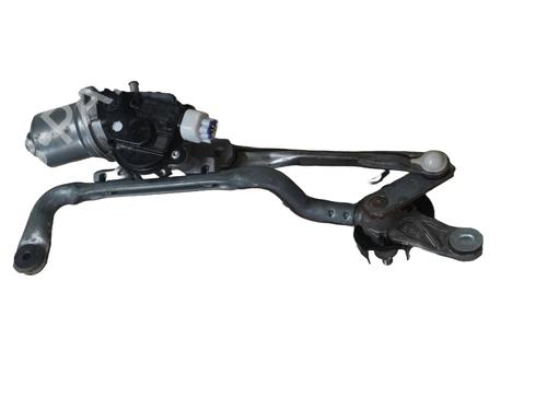 Used Front wiper motor TOYOTA YARIS (_P13_) 1.0 (KSP130_, KSP130) (69 hp) 19438793
