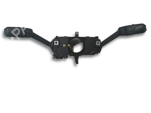 Used Switch Switch SKODA RAPID (NH3, NK3, NK6) 1.2 TSI (90 hp) 34468055 34468055