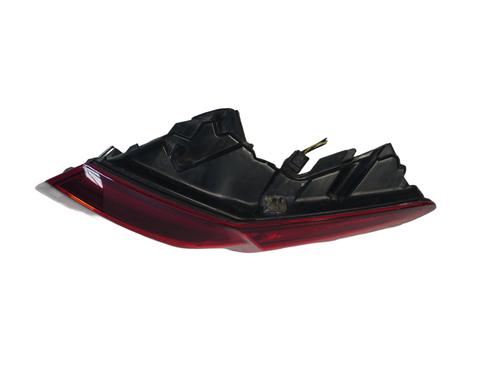 right-taillight-alfa-romeo-stelvio-949_-2016-33404567 main image