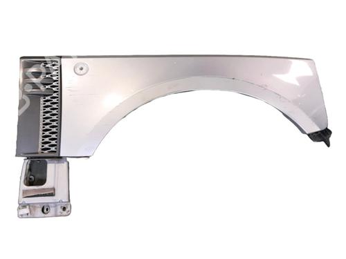 Used Right front fenders Right front fenders LAND ROVER RANGE ROVER III (L322) 5.0 4x4 (510 hp) 33979858 33979858