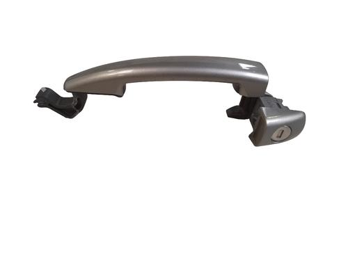 Used Front left exterior door handle Front left exterior door handle 36844581 36844581