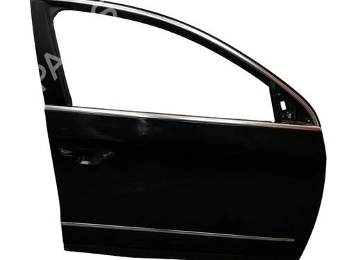 right-front-door-vw-passat-b6-3c2-2005-2006-2007-2008-2009-2010-2011-33978436 main image