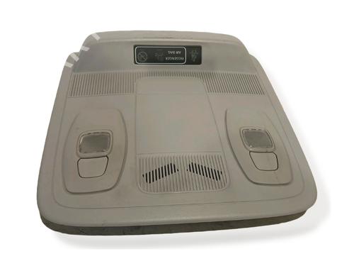 interior-roof-light-renault-megane-iv-hatchback-b9amn_-2015-34465525 main image