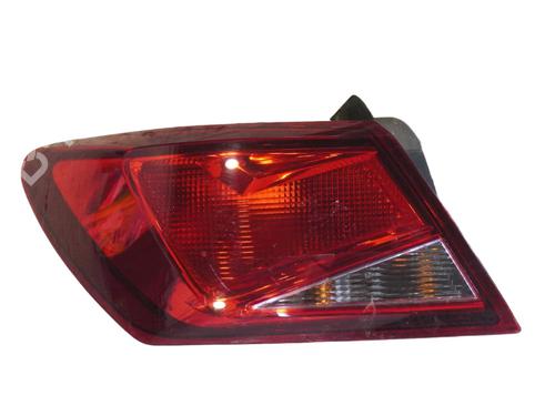 left-taillight-seat-leon-st-5f8-2012-2013-2014-2015-2016-2017-2018-2019-2020-33409345 main image
