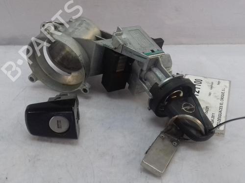 Ratlås/Tændingslås OPEL CORSA D (S07) 1.4 (L08, L68) (100 hp) 14462567
