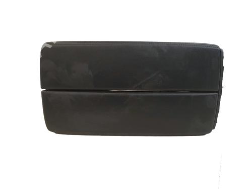 Used Armrest / Center console Armrest / Center console DS DS 7 (J4_, JC_) BlueHDi 130 (JCYHZU) (130 hp) 34466784 34466784